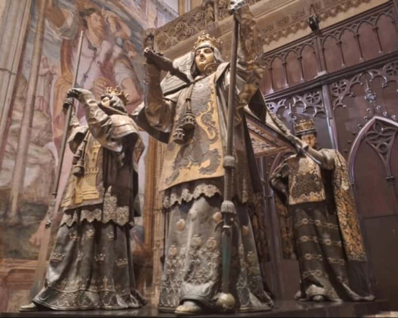 Seville's Historic Center: Self-Guided Tour + Casa Pilatos Ticket - The historic center without a forced route