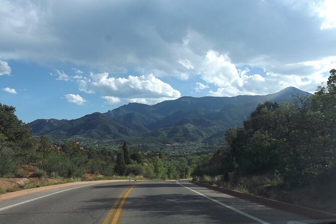 Smartphone Driving Tour b/w Breckenridge & Denver - Turning a mountain transfer into a tour