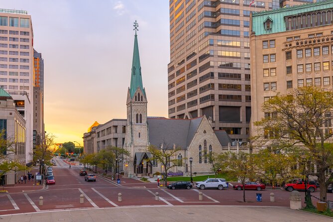 Smartphone Guided Indianapolis Downtown Sites Audio Walking Tour - Monument Circle and the Soldiers and Sailors Monument