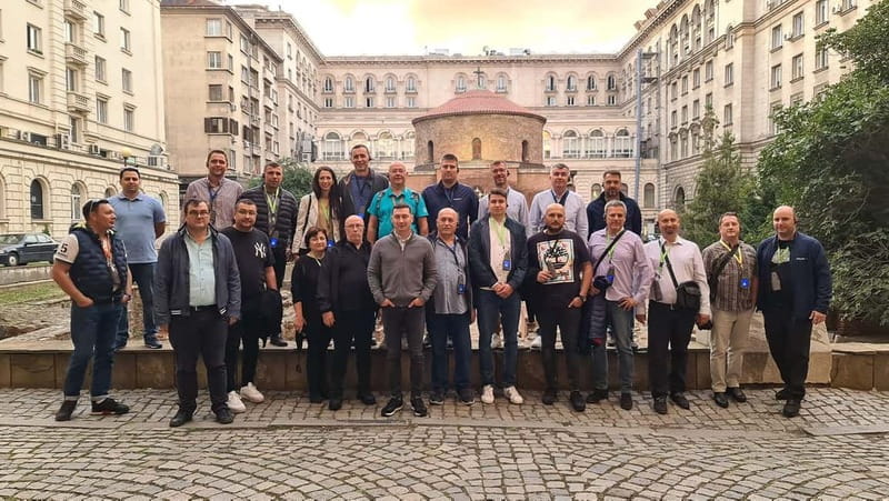 Sofia: City Monuments Guided Walking Tour with Audio Guide - Russian Church and the monuments around it
