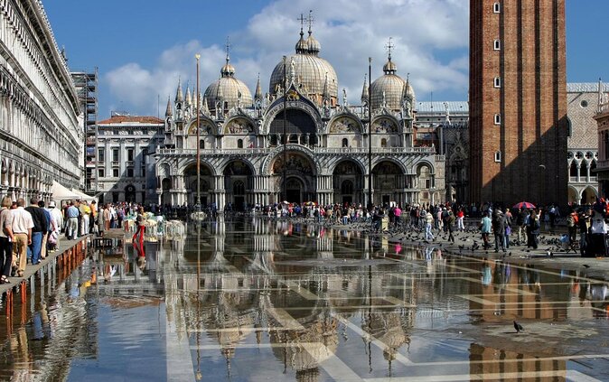 St. Mark's Cathedral Priority Guided Tour & History Gallery - What the St. Mark’s Basilica visit is really like
