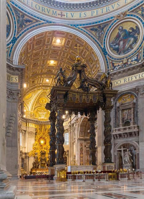 St. Peter’s Basilica: Audio Guide with Pre-Reserved Ticket - Entering through security with a reserved ticket