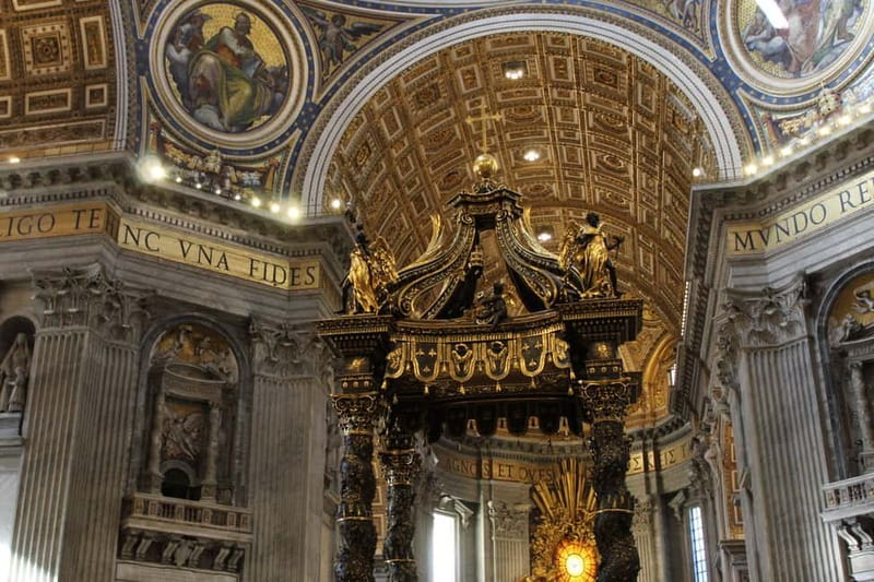 St. Peter's Basilica: Hosted Entrance & Digital Audioguide - What this $41 experience actually gives you