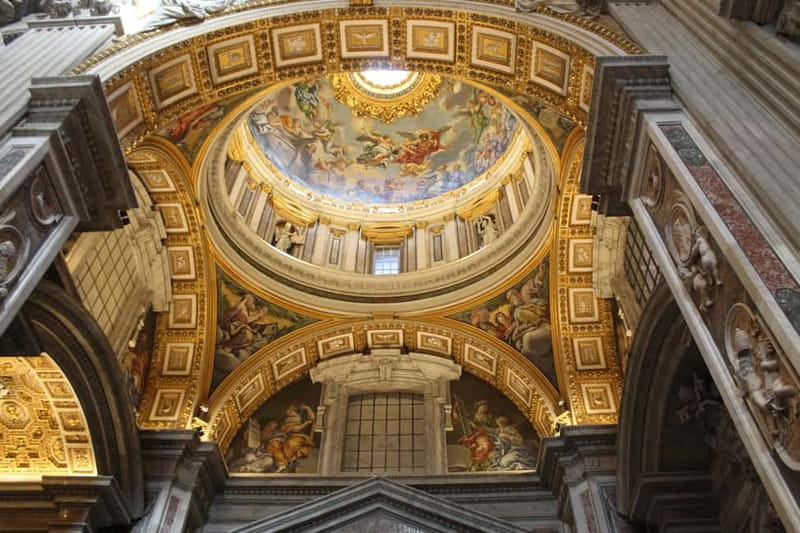 St. Peter's Basilica: Hosted Entrance & Digital Audioguide - The digital audio guide on your own device