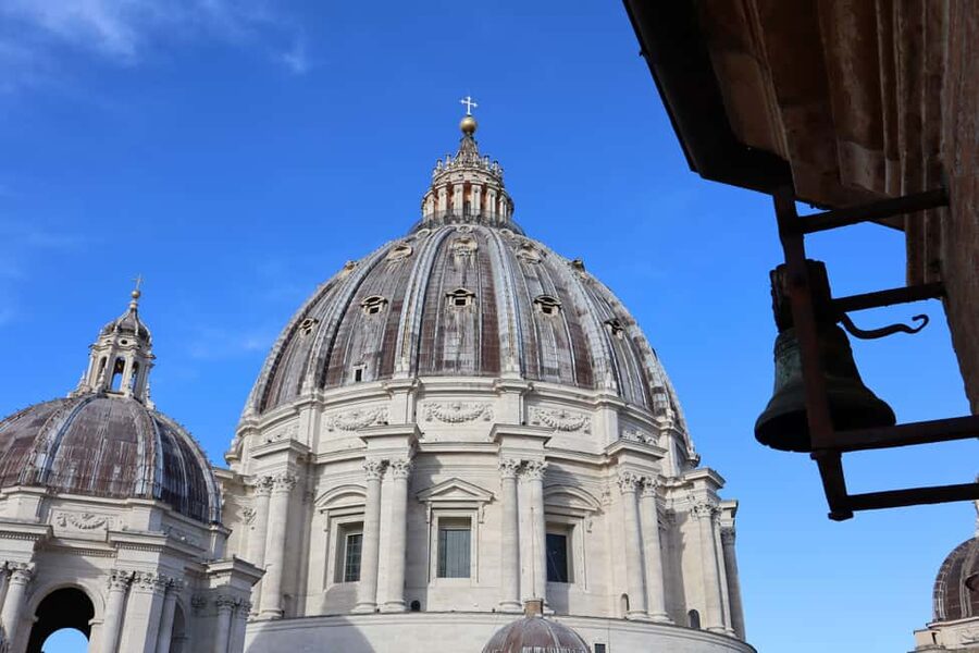 St. Peter’s Basilica with Optional Dome Ticket & Audioguide - Security first, even with reserved access
