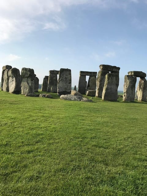 Stonehenge: App Guided Tour + Admission Included - What the two-hour visit actually gives you