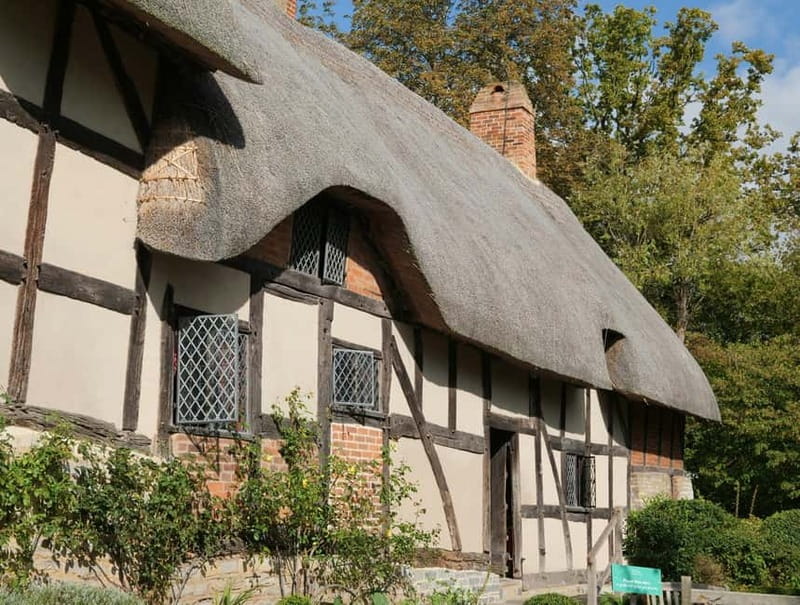 Stratford-upon-Avon: River Cruise & City Audio Tour - The audio guide is useful, but plan for it