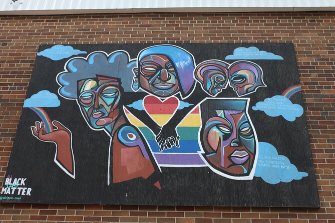 Street Art Exploration Game and Self-Guided Tour in Ottawa - BLM and DaVinci murals