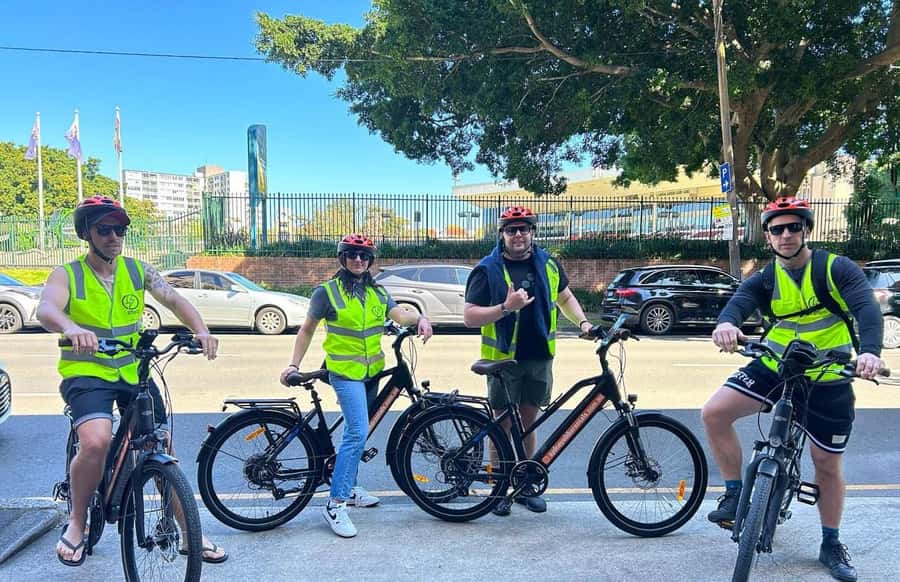 Sydney: Electric Bike Rental & Wheel Explorer Audio Guide - Royal Botanic Gardens and the eastern harbour edge