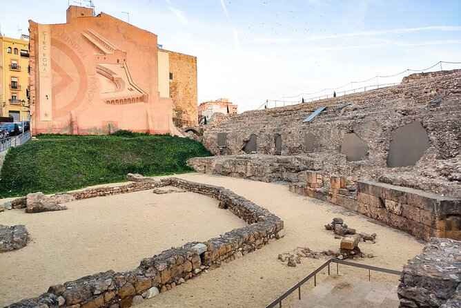 Tarragona Scavenger Hunt and Sights Self-Guided Tour - The Mediterranean Balcony and the final views