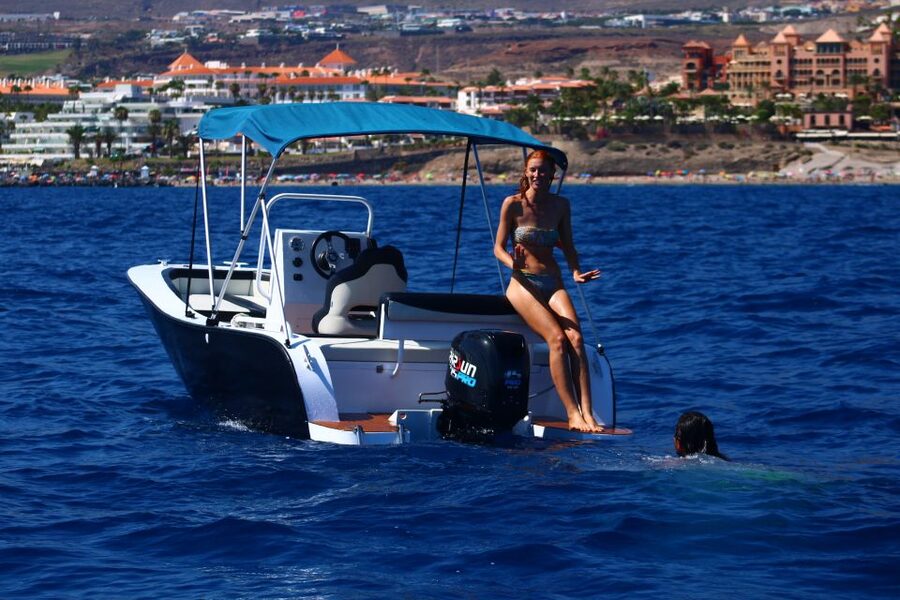 Tenerife: Rent a Boat with No License, Self Drive - Key points at a glance