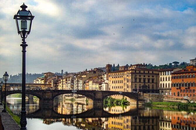 The Best of Florence Walking Tour with Audio Guide and Guide - Piazza del Duomo: a four-minute view of Florence’s great symbols