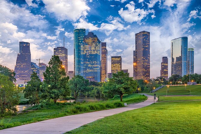 The Best of Houston Self-Guided Driving Audio Tour - Discovery Green and Houston’s public art