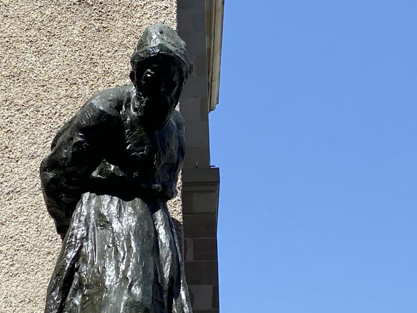 The Many Faces of Geneva: Self-Guided Audio City Tour - The Flower Clock and the danger of pride