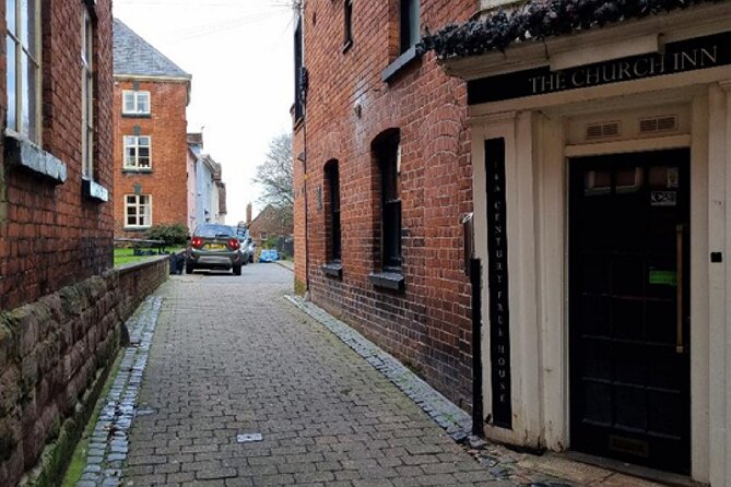 The Slow Food Capital of England: A Self-Guided Tour in Ludlow - Broad Street, market stalls, and Ludlow’s food reputation