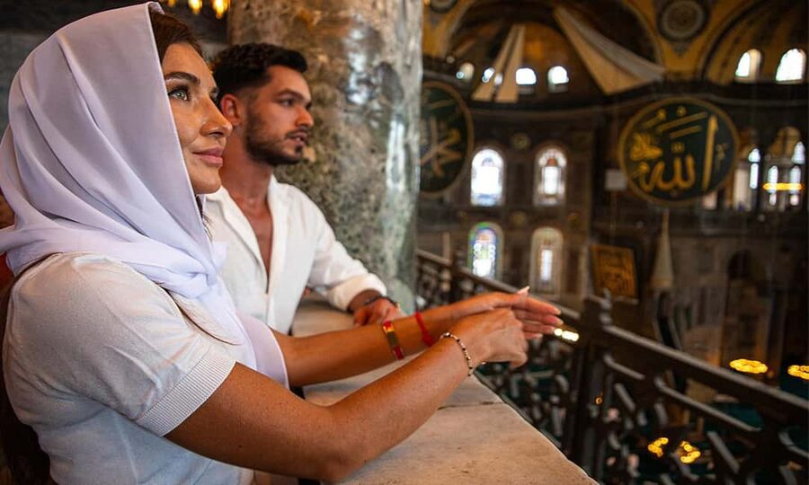 Topkapi Palace & Hagia Sophia Tickets + Audio Guide - Why weekdays may be the better choice