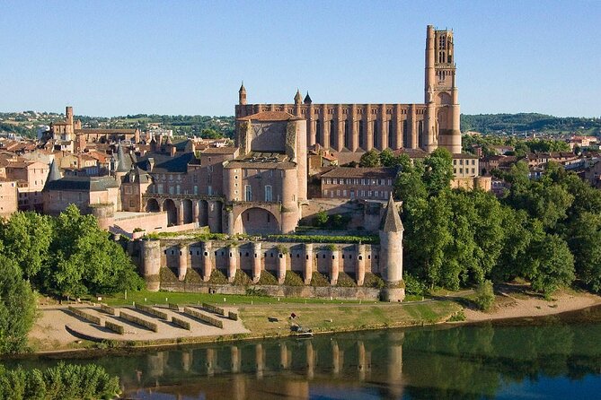 Toulouse: Albi and Cordes/Ciel Day Trip with Audio Guides - Timing, food, and entrance fees