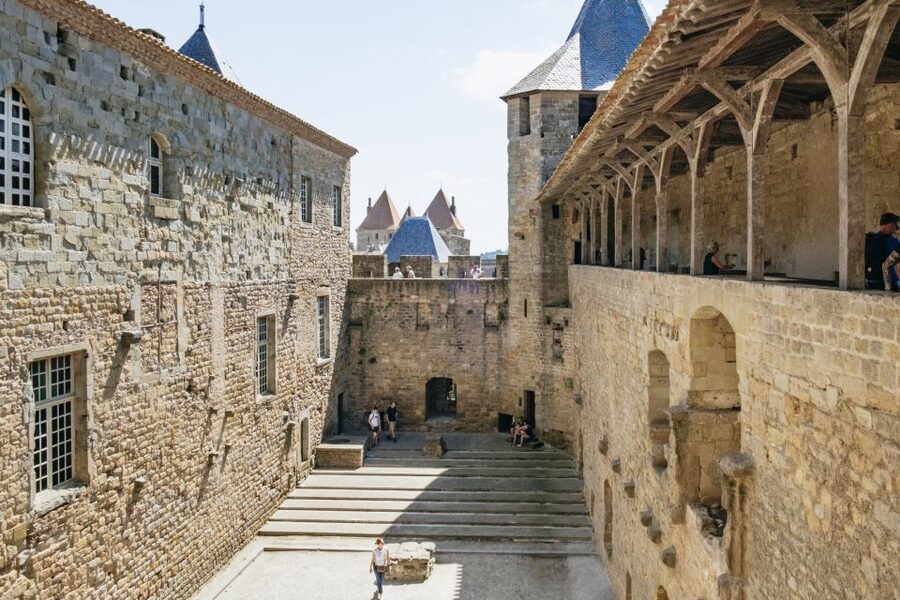 Toulouse: Carcassonne Day Trip by Coach with Audioguide - The return journey and practical comfort