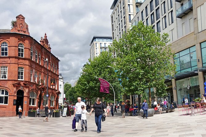 Tudor Cardiff: A Self-Guided Audio Tour - Key points at a glance