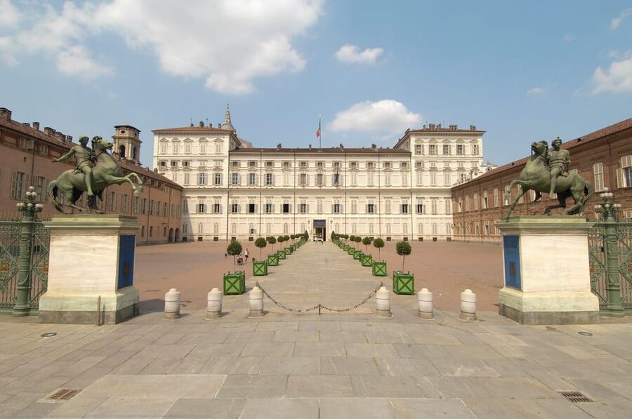 Turin: Entrance ticket for Palazzo Reale & audioguide - A royal palace at the heart of Turin