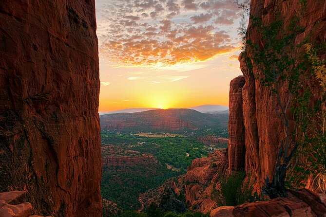 Ultimate Arizona Self-Guided Driving and Walking Tour Bundle - Saguaro National Park in two distinct sections