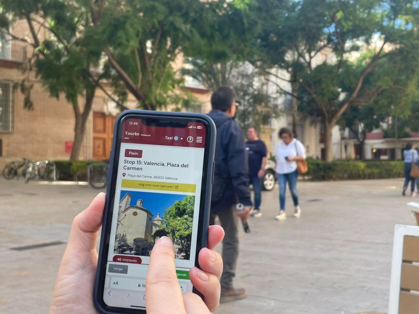 Valencia: 2-in-1 Biking and Walking Audio-Guided Route - The 5-kilometer old-town walk