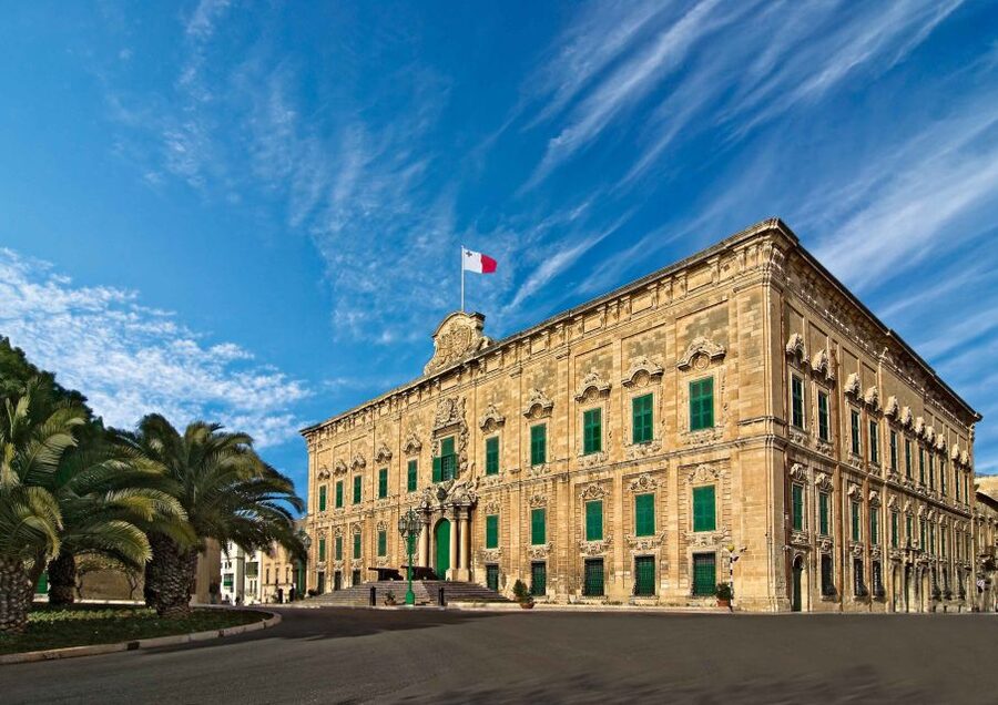 Valletta: Self-Guided Historical Walking Tour (Audio Guide) - Starting at Tritons’ Fountain and the Valletta Waterfront