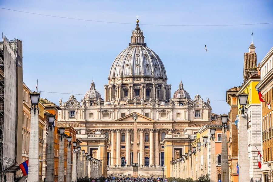 Vatican & Sistine Chapel Ticket with Optional Audio Guide - What skip-the-line really means here