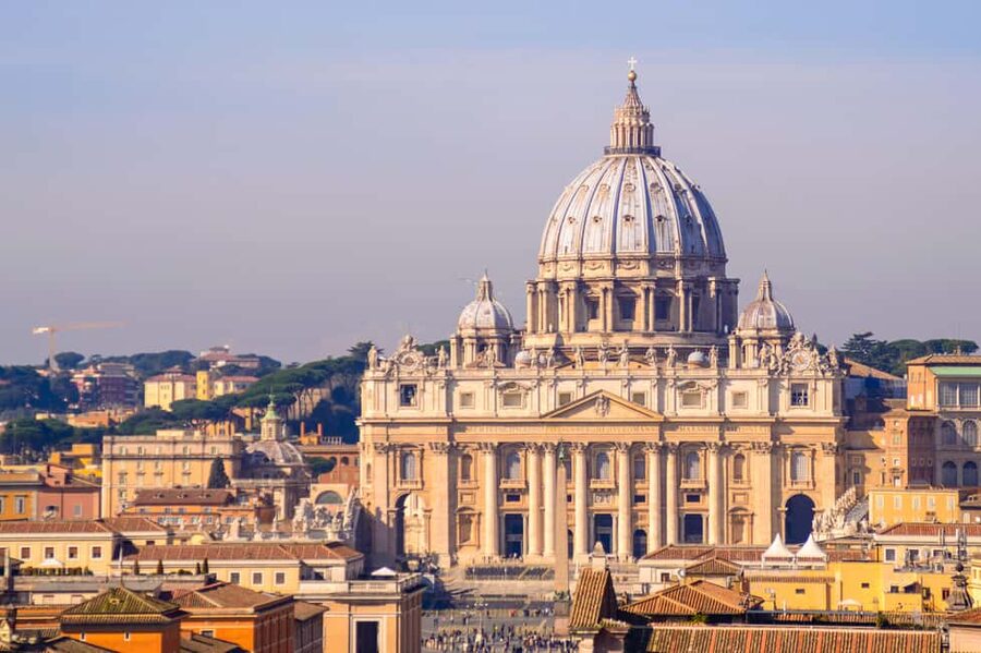 Vatican: St. Peter's Basilica Entry & Audioguide - Key Points