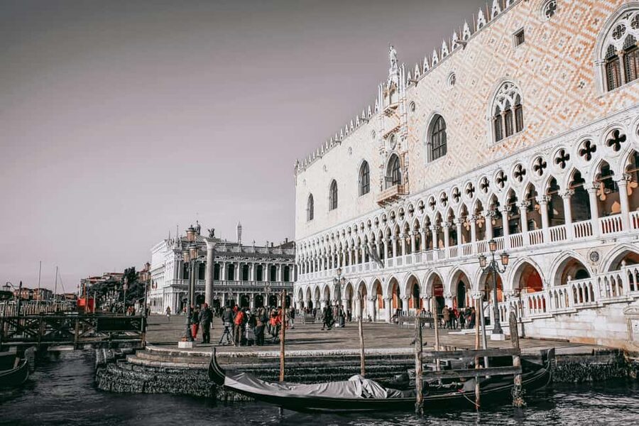 Venice: Doge's Palace, Bridge of Sighs, Prisons, Correr & Audio Guide - Key points to know before you go