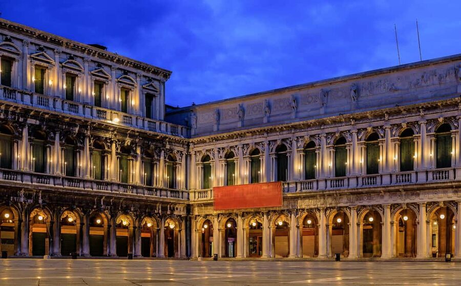 Venice: Doge's Palace, Prisons, Bridge of Sighs, Correr, and Audio Guide - The Bridge of Sighs and the prison route