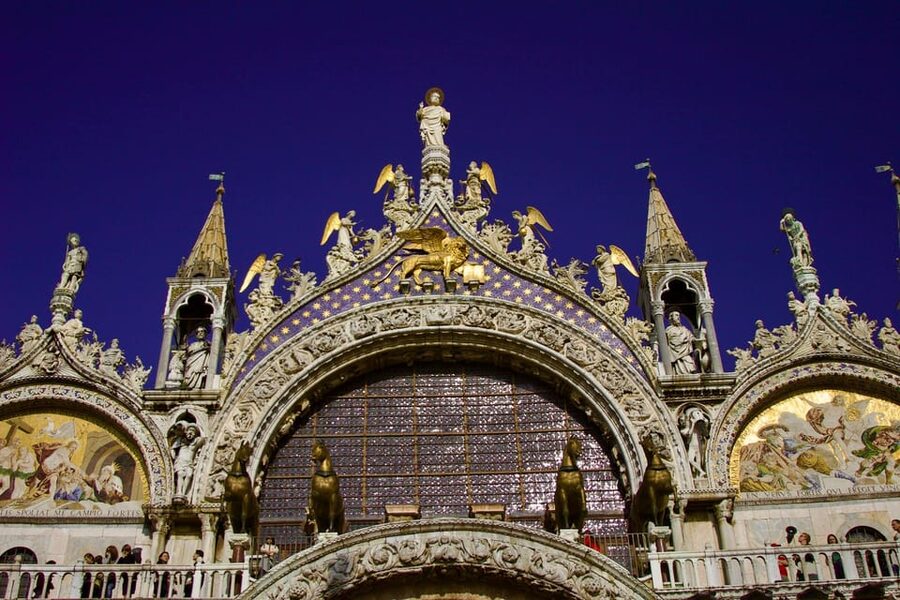 Venice: St. Mark's Basilica Ticket with Audio Guide - Getting the audio guide to work
