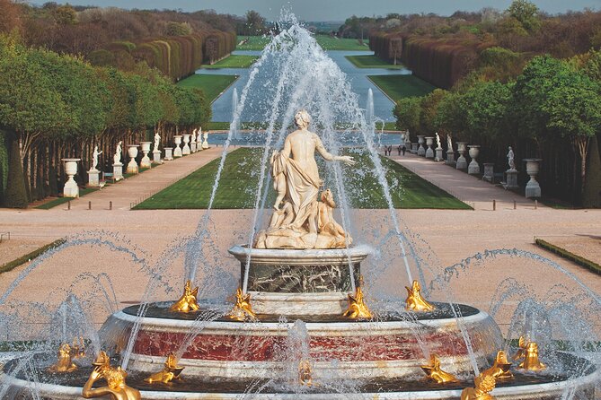 Versailles: Full Day Tour & Shuttle from Paris - What this Versailles day trip really offers