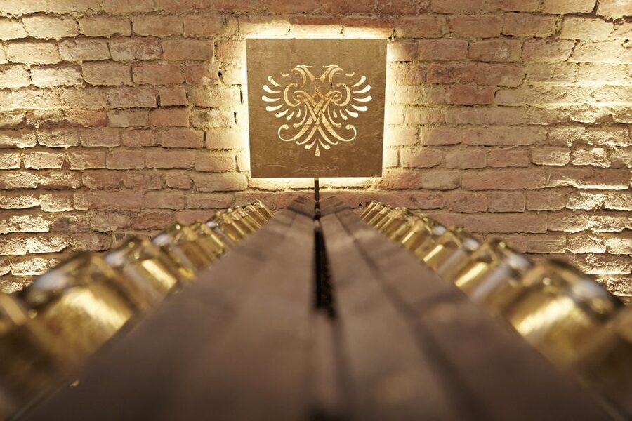 Vienna: Schlumberger Wine Cellar Guided or Self-Guided Tour - Getting there from central Vienna