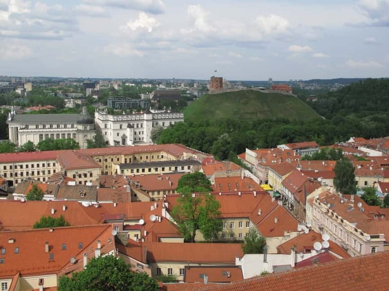 Vilnius: Sightseeing Audio Tour - Ending at the Gates of Dawn