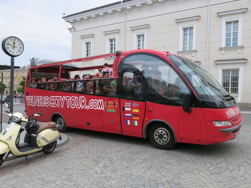 Vilnius: Sightseeing Audio Tour - Audio Commentary, WiFi, and the City Map