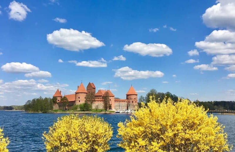 Vilnius: Trakai Tour with Audio Guide and Minibus Transfers - Is $35 a fair price?