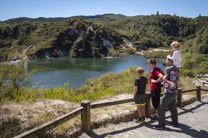Volcanic Valley Self Guided Walking and Hiking at Waimangu - Key points at a glance