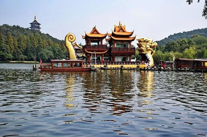 Wuzhen Water Town Self-Guided Tour with Private Transfer from Hangzhou - Who will get the most from this Wuzhen trip