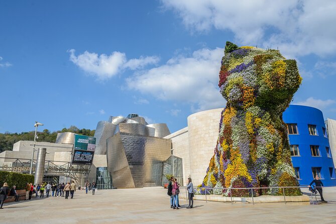 Year of Love in Bilbao: Self-Guided Romantic Puzzle Quest - A romantic puzzle route through modern Bilbao